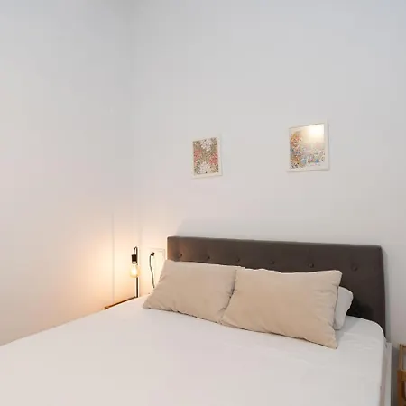 Bright And Cozy Flat In The Heart Of The * Barcelona