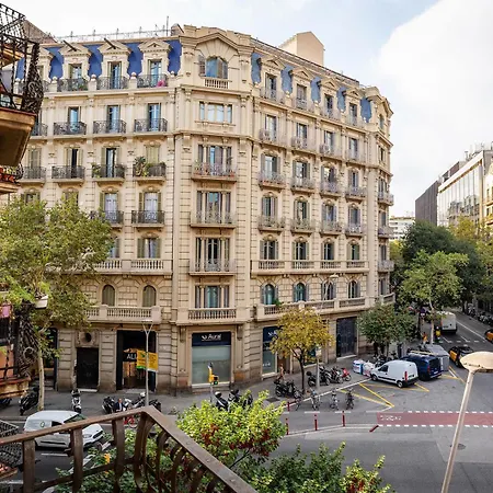 Apartamento Bright And Cozy Flat In The Heart Of The Barcelona