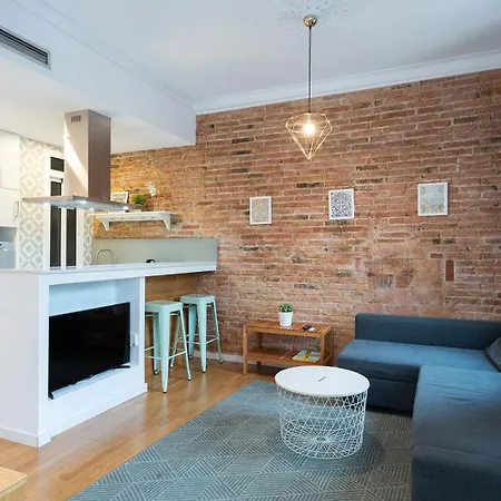 Apartamento Bright And Cozy Flat In The Heart Of The Barcelona